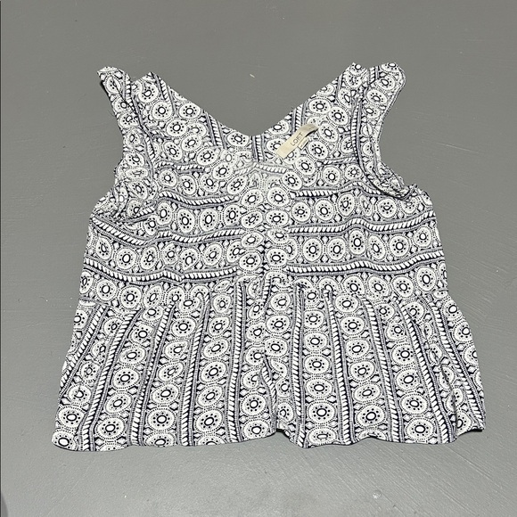 LOFT Tops - LOFT Patterned Dressy Top